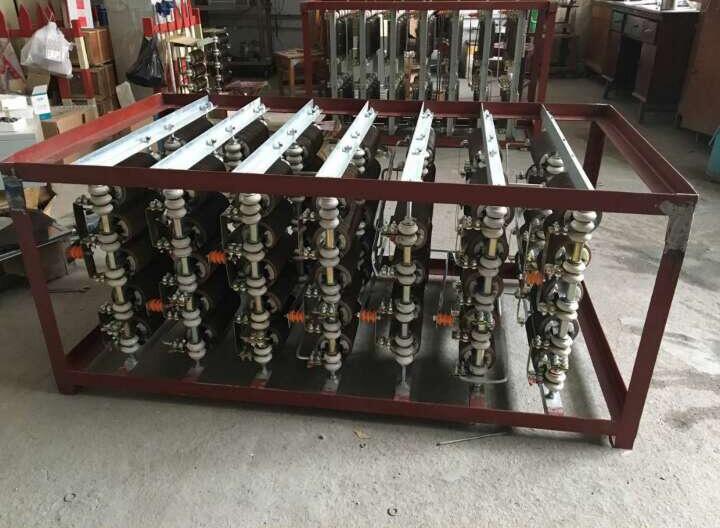 魯杯6KV-100A-10S中性點電阻適用于3～66KV以電纜線路為主的城市配電網(wǎng)、大型工礦企業(yè)