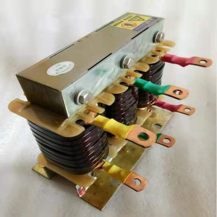 山東魯杯SOCL-0500-EISC-580E出線電抗器減少逆變器中的功率元件的擾動(dòng)和沖擊
