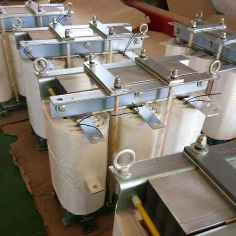 山東魯杯SOCL-0350-EISC-200D出線電抗器設(shè)計(jì)時(shí)可按高原型、海拔高度設(shè)計(jì)制造